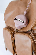 Load image into Gallery viewer, Shell dummy holder - Periwinkle