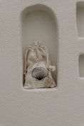 Load image into Gallery viewer, Baby Milestone Discs - Seashell - Mimi et Lion