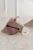 Load image into Gallery viewer, Shell dummy holder - Periwinkle