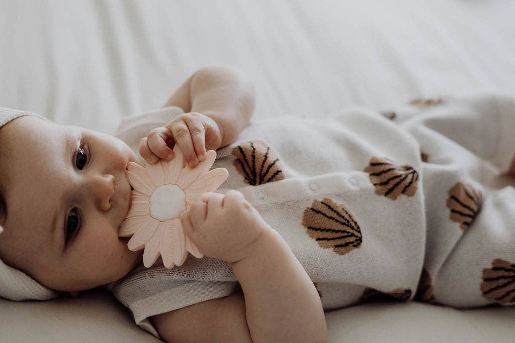 Silicone Teether - Petal Daisy