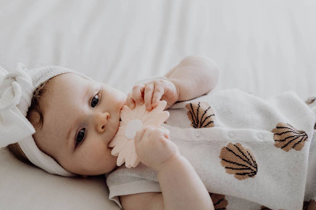 Silicone Teether - Petal Daisy