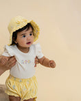 Load image into Gallery viewer, BONNIE EMBROIDERED SUNHAT
