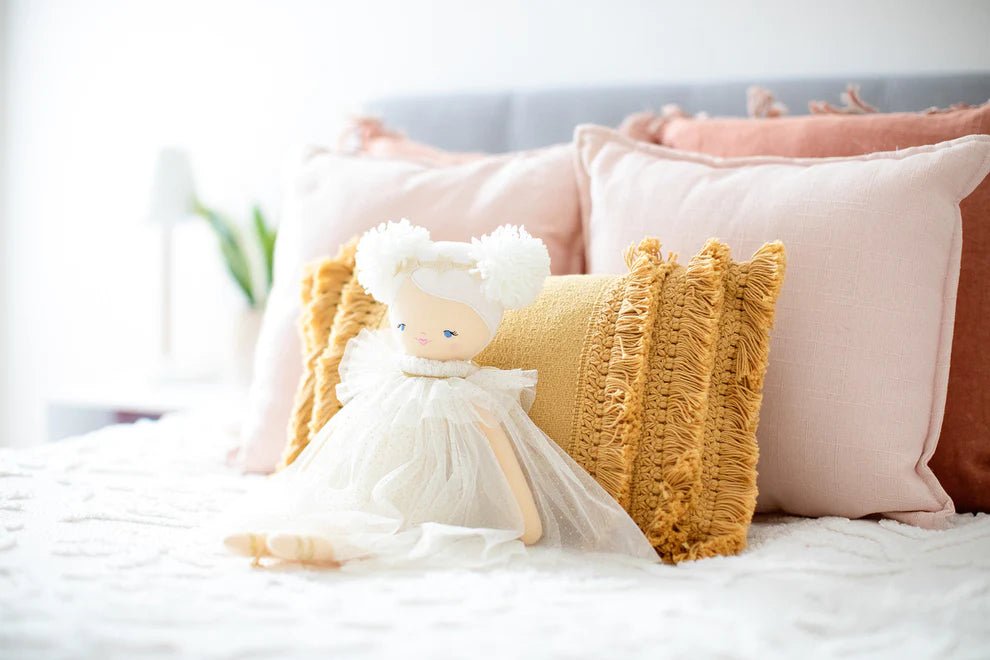 Ava Angel Doll 48cm Ivory Gold - Mimi et Lion