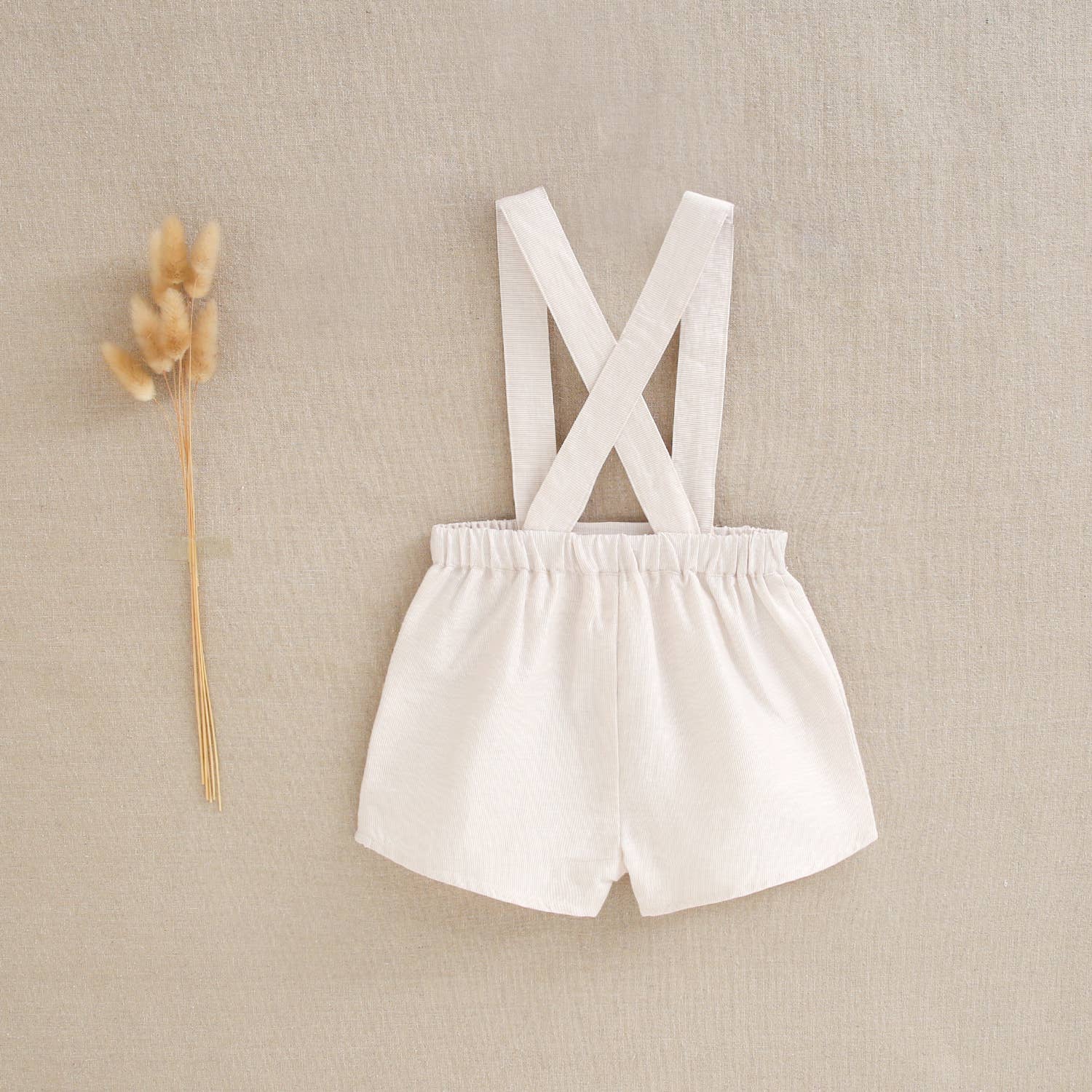 Baby boy's shorts with beige straps - Mimi et Lion