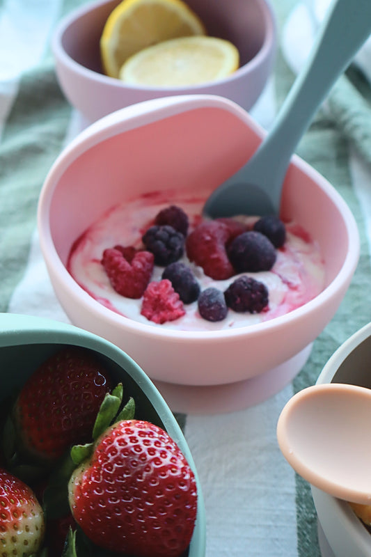 Rose Petal - Bowl & Spoon by Mimi et Lion