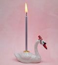 Load image into Gallery viewer, Swan Cake Topper - Mimi et Lion
